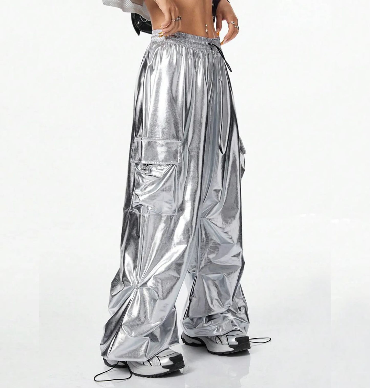 Calça Cargo High Waist Metalizada – Conforto para o Dia a Dia