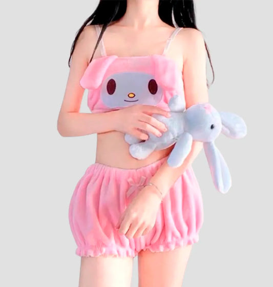 Pijama Pelúcia Cute Bunny – Fofo e Aconchegante