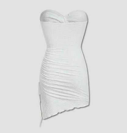 Vestido Bodycon Mini com Detalhes Cut-Out e Lateral com Cordão