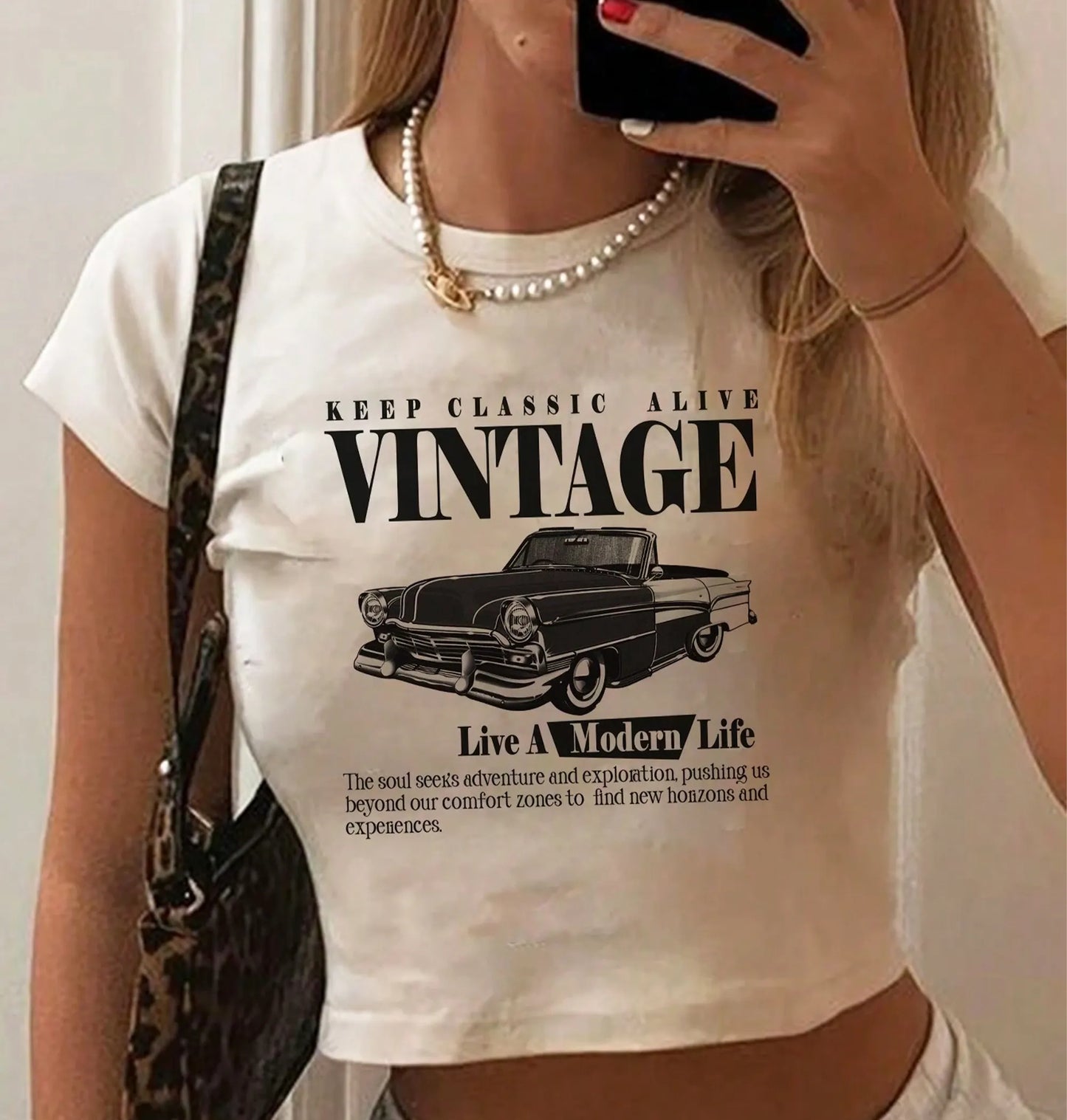 Cropped Drive Minimal Vintage