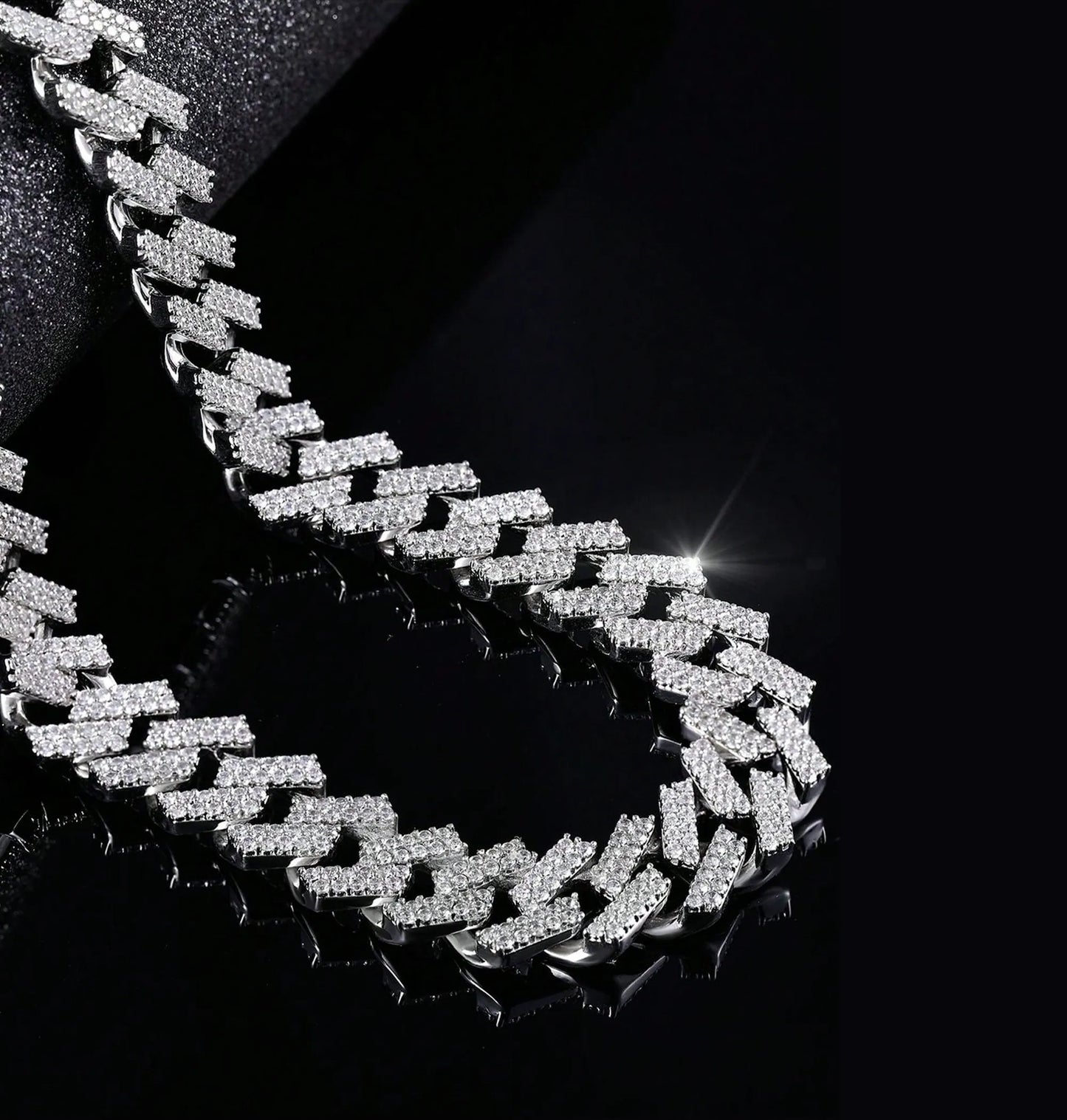 Colar e Pulseira Cravejados Estilo Punk Hiphop