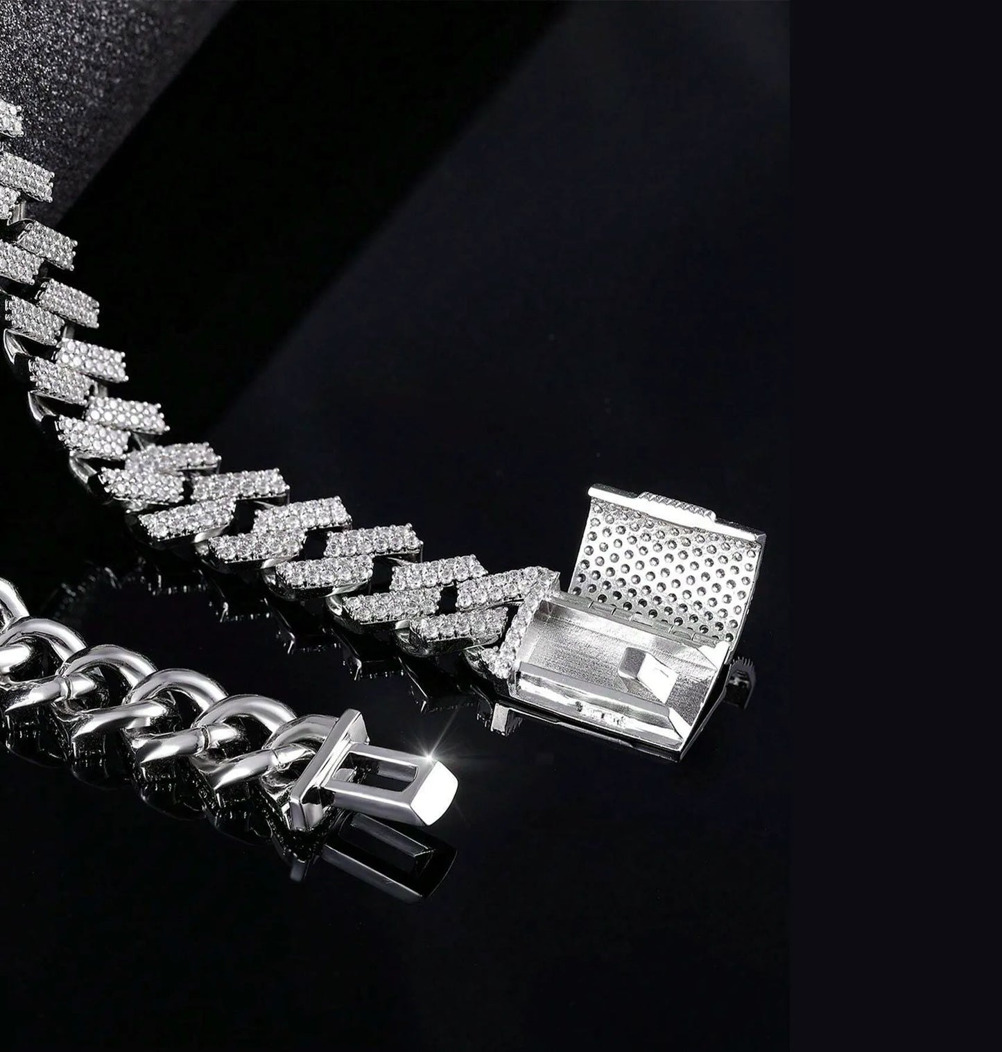 Colar e Pulseira Cravejados Estilo Punk Hiphop